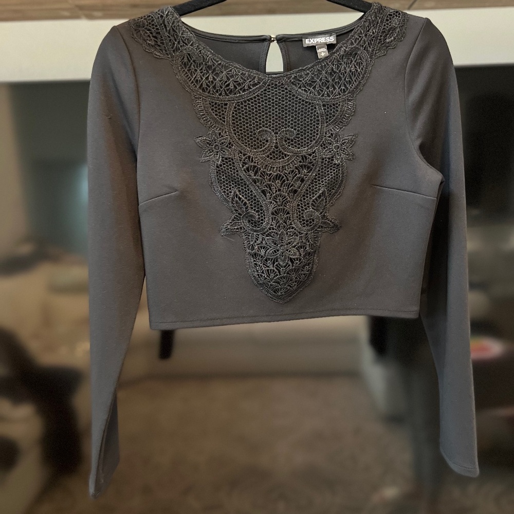 Express crop top